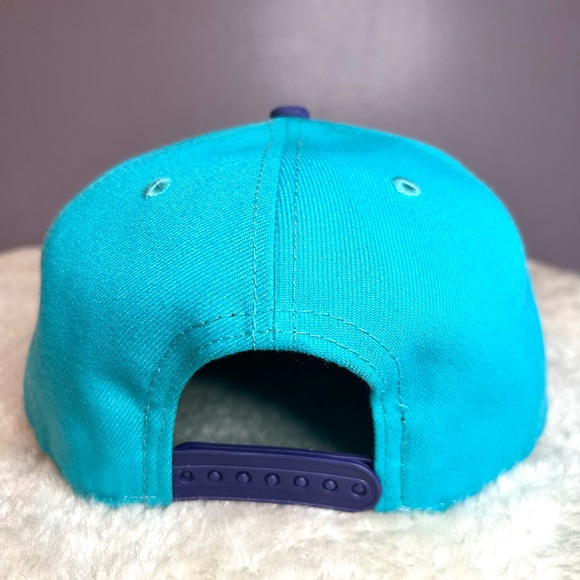 New Era 9Fifty Charlotte Hornets SnapBack Cap Hat Teal/Purple - Picture 12 of 12